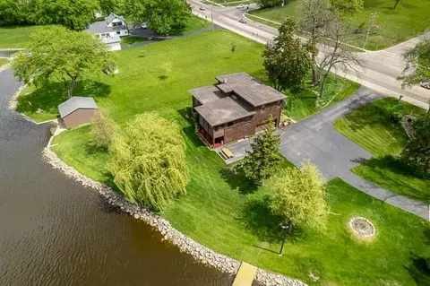 3004 Riverside Dr, Beloit, WI 53511