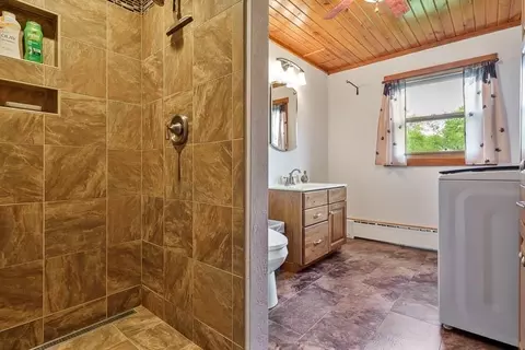 Bath - 3004 Riverside Dr, Beloit, WI 53511 photo 1 of 4