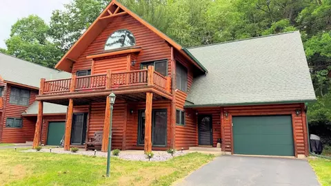 55 Bowman Rd #311, Wisconsin Dells, WI 53965
