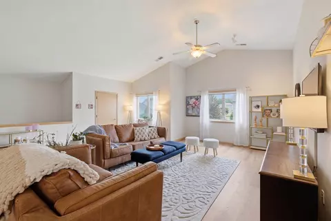 245 Alpine Meadow Cir, Oregon, WI 53575