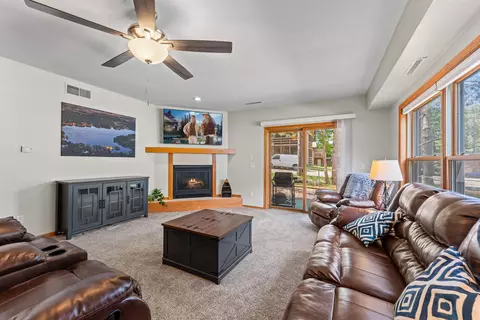 1181 Canyon Rd #22, Wisconsin Dells, WI 53965