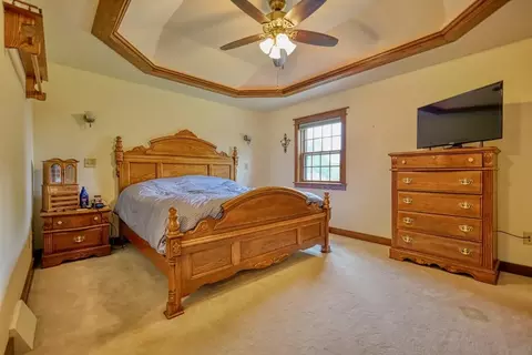 Bedroom - e4930 Rolling Ridge Road, Spring Green, WI 53588 photo 1 of 6