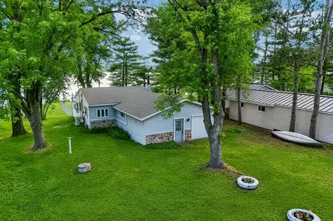 n2709 Lakeshore Drive, Montello, WI 53949