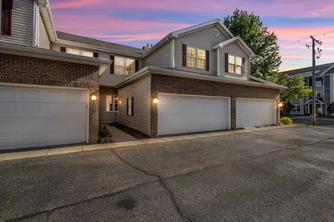 3829 Maple Grove Dr, Madison, WI 53719