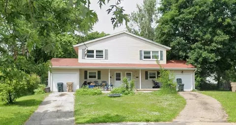 6 Westbrook Cir # -8, Madison, WI 53711