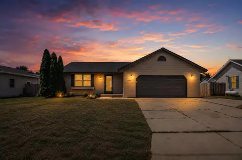 3316 Afton Rd, Janesville, WI 53548