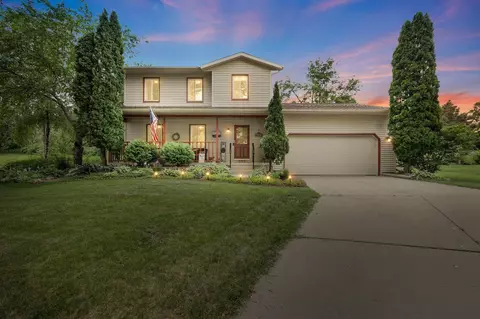 3702 Spring Hill Ct, Middleton, WI 53562