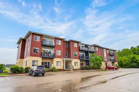 1501 N Windsor Ave #201, Cottage Grove, WI 53527