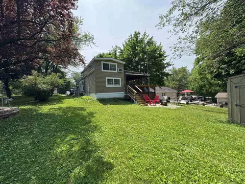488 Westview Ct, Edgerton, WI 53534