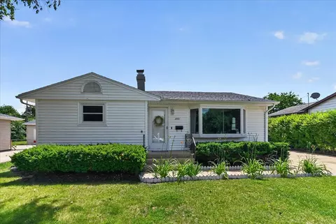 4521 Jade Ln, Madison, WI 53714