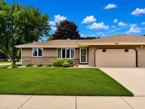 4105 Mackinac Dr, Janesville, WI 53546