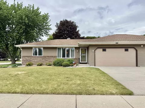 4105 Mackinac Dr, Janesville, WI 53546