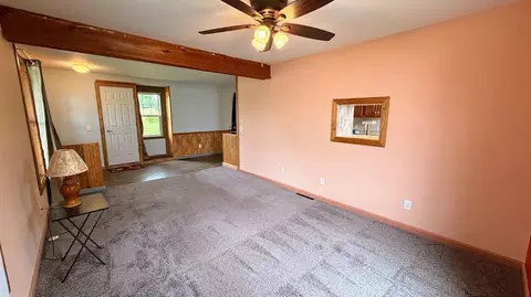 Living - 495 E John St, Markesan, WI 53946 photo 3 of 6