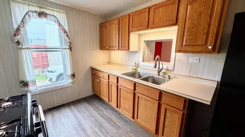 Kitchen - 495 E John St, Markesan, WI 53946 photo 1 of 2