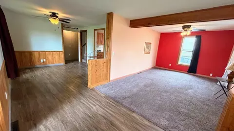 Living - 495 E John St, Markesan, WI 53946 photo 2 of 6
