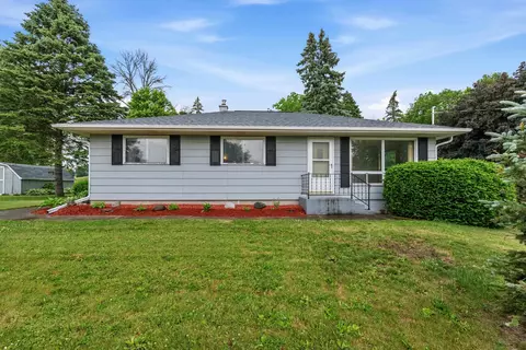 n8236 Wisconsin 33, Beaver Dam, WI 53916