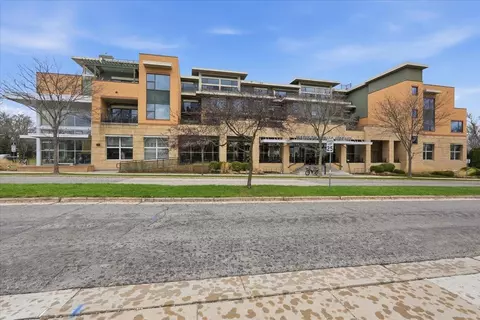 555 S Midvale Blvd #216, Madison, WI 53711