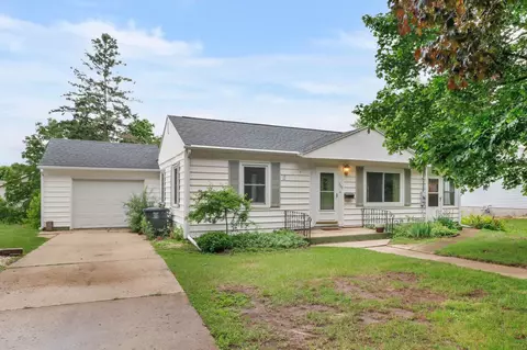 700 Berry St, Stoughton, WI 53589