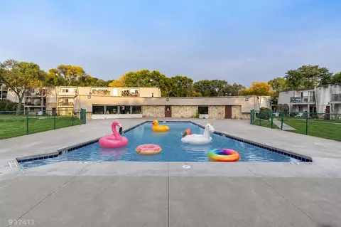 2420 Independence Ln #209, Madison, WI 53704