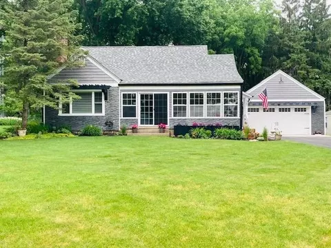 367 S Lawson Dr, Green Lake, WI 54941