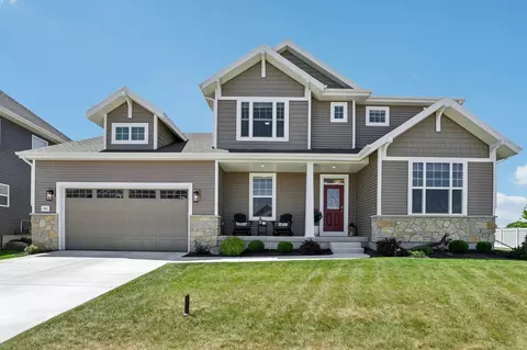 392 Campo Ln, Oregon, WI 53575