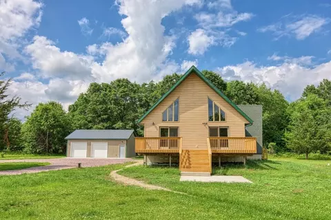 n8502 Schultz Road, Portage, WI 53901