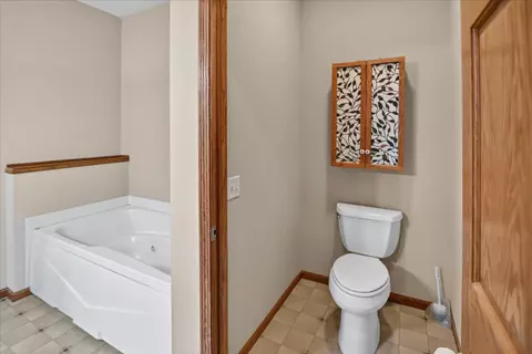 Bath - 100 E Gonstead Rd, Mount Horeb, WI 53572 photo 4 of 7