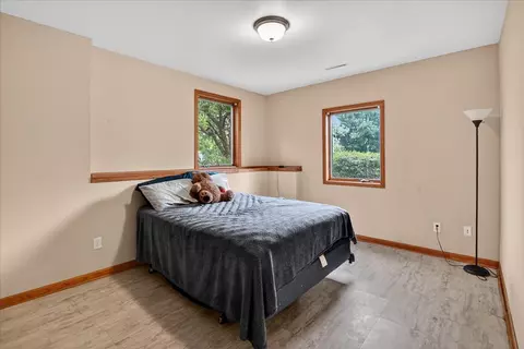 Bedroom - 100 E Gonstead Rd, Mount Horeb, WI 53572 photo 13 of 15