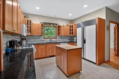 Kitchen - 100 E Gonstead Rd, Mount Horeb, WI 53572 photo 3 of 5