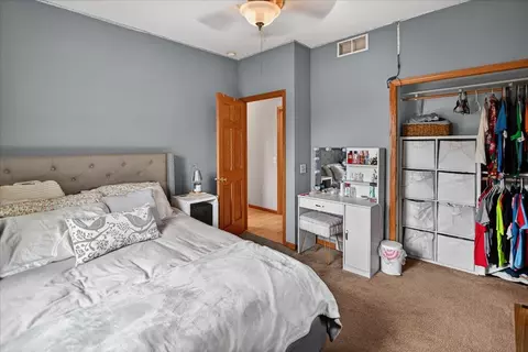 Bedroom - 100 E Gonstead Rd, Mount Horeb, WI 53572 photo 3 of 15