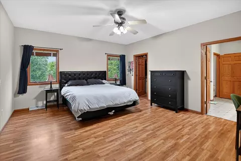 Bedroom - 100 E Gonstead Rd, Mount Horeb, WI 53572 photo 7 of 15