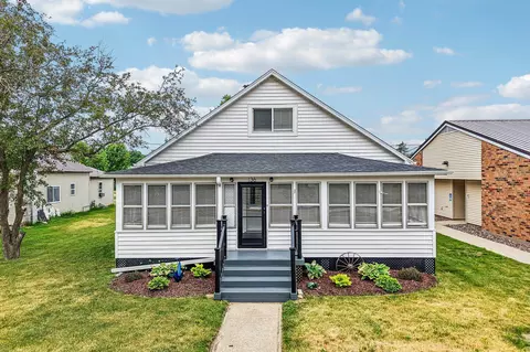 136 N Juneau St, Lyndon Station, WI 53944