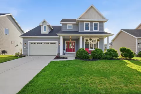5326 N Peninsula Way, Mcfarland, WI 53558