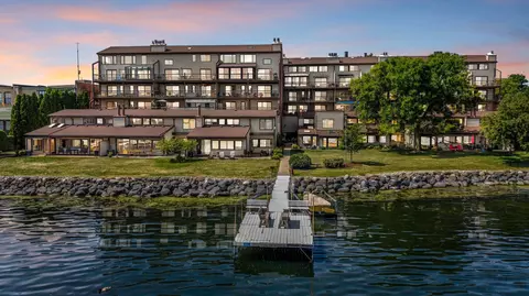 404 S Blount St #308, Madison, WI 53703