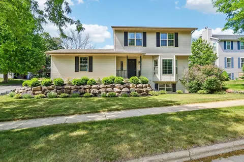 1 Beihoffer Ct, Madison, WI 53719