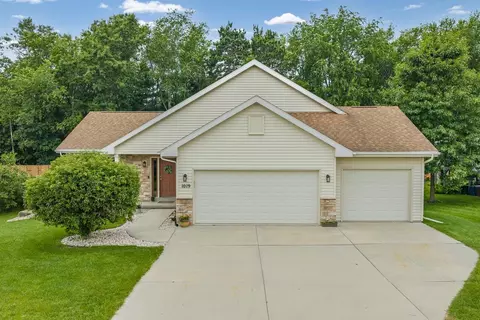 1019 21st St, Prairie Du Sac, WI 53578