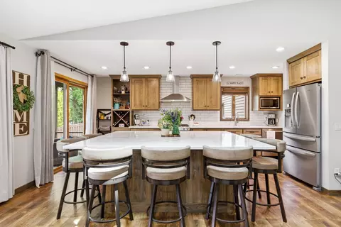 718 Arbor Vitae Pl, Verona, WI 53593