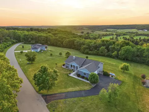 w4896 Edelweiss Road, New Glarus, WI 53574