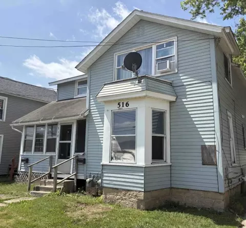 516 S Franklin St, Janesville, WI 53548
