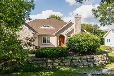 817 Hidden Cave Rd, Madison, WI 53717