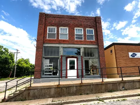 102 S Mill St, Browntown, WI 53522