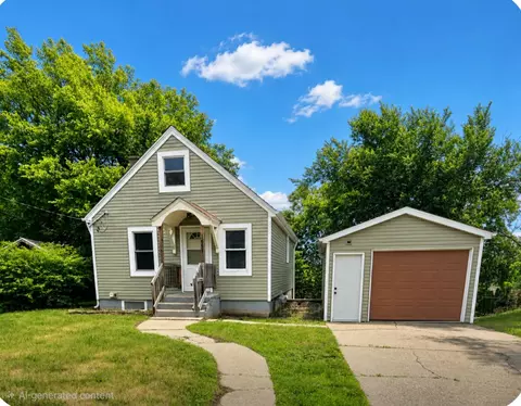 1651 6th St, Beloit, WI 53511