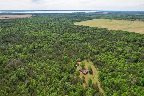 w5981 9th Street East, Necedah, WI 54646