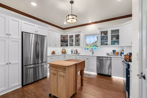 Kitchen - 364 Drumlin Loop, Ripon, WI 54971 photo 2 of 4