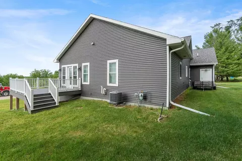 Exterior - 364 Drumlin Loop, Ripon, WI 54971 photo 7 of 16