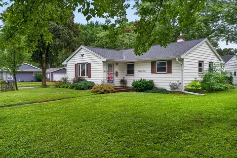 4313 School Rd, Madison, WI 53704