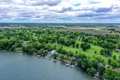 3218 Aalseth Ln, Stoughton, WI 53589