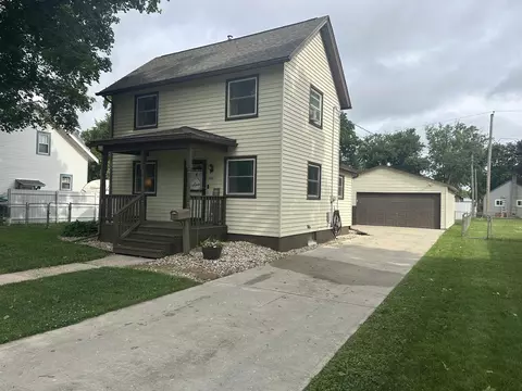 1408 Barham Ave, Janesville, WI 53548