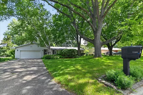 3306 Kingston Dr, Madison, WI 53713