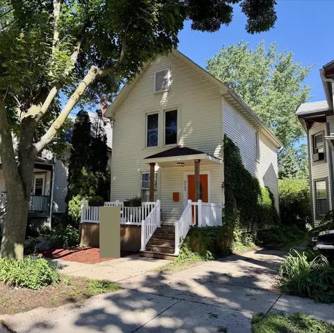 824 E Dayton St, Madison, WI 53703